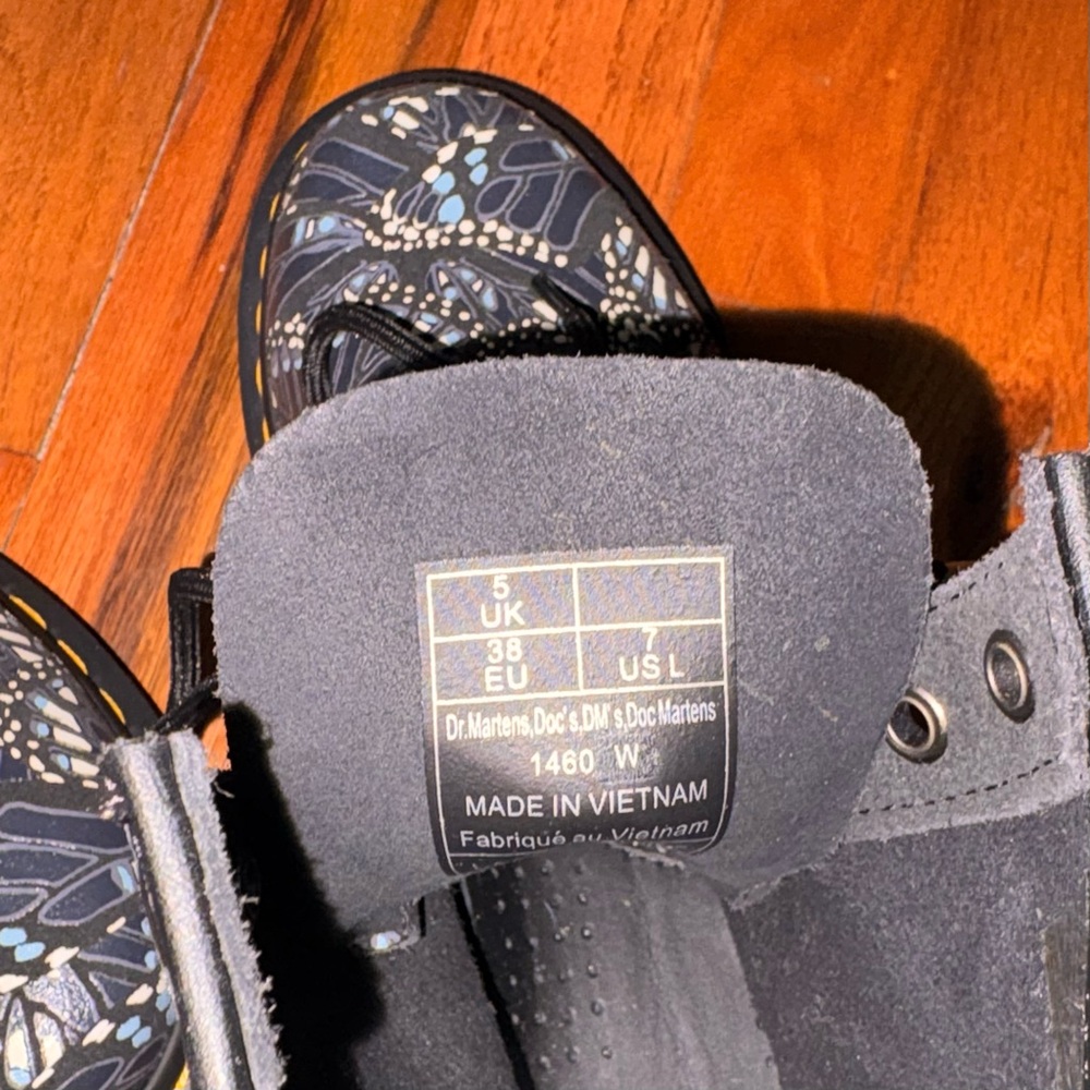 Dr. Martens 1460 Blue Black Butterfly Women's Boots | Size 7 women’s - Picture 12 of 13